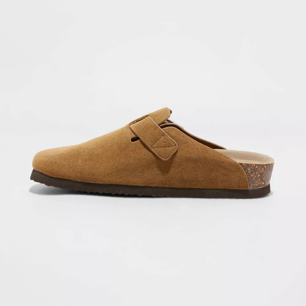 Klyrra's Suede Clogs