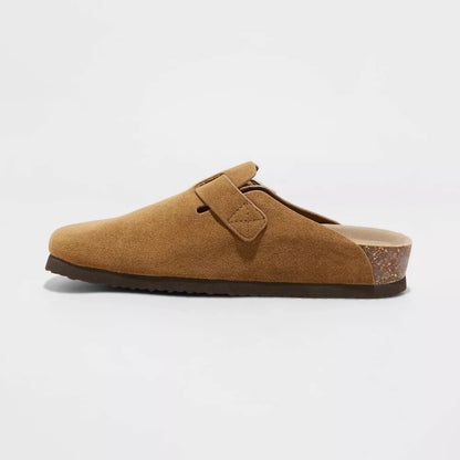 Klyrra's Suede Clogs
