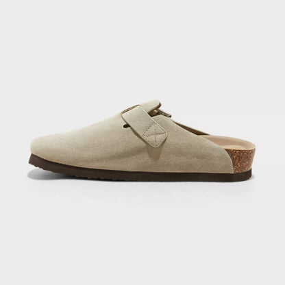 Klyrra's Suede Clogs